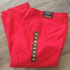 NWT Red Capri Mario Serrani  18